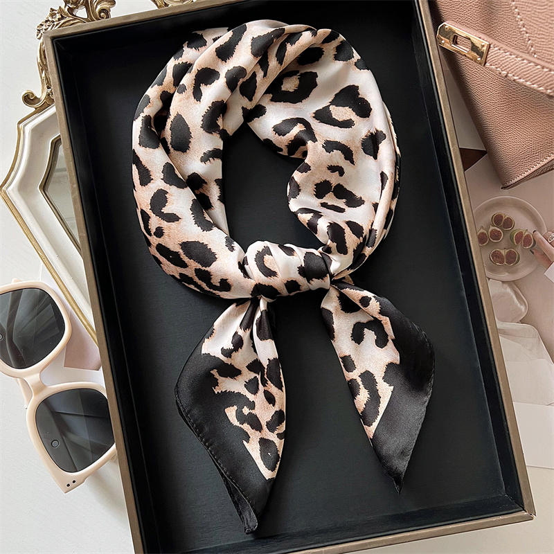 Silk Scarf Square - 70Cm Vierkante Luxe Luipaard Print Zijden