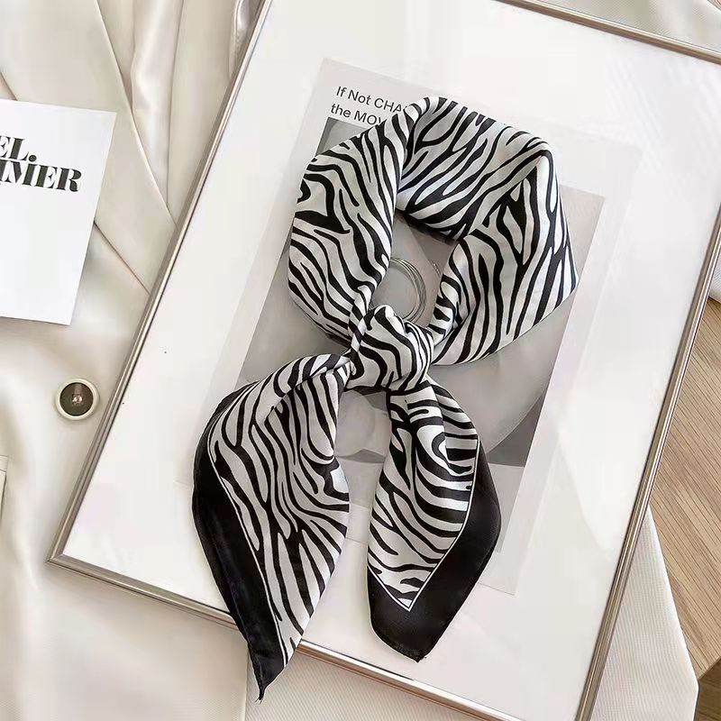 Silk Scarf Square - Nieuwe Mode Zebra Gedrukt Vierkante Sjaal