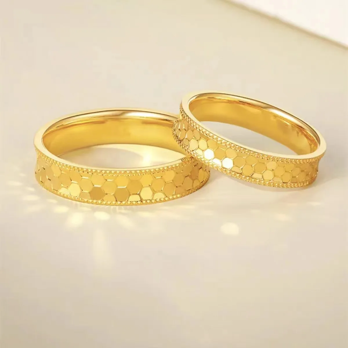 Puur Gouden Kleur Glans Honing - Women Accessories Dubai recensie en prijs