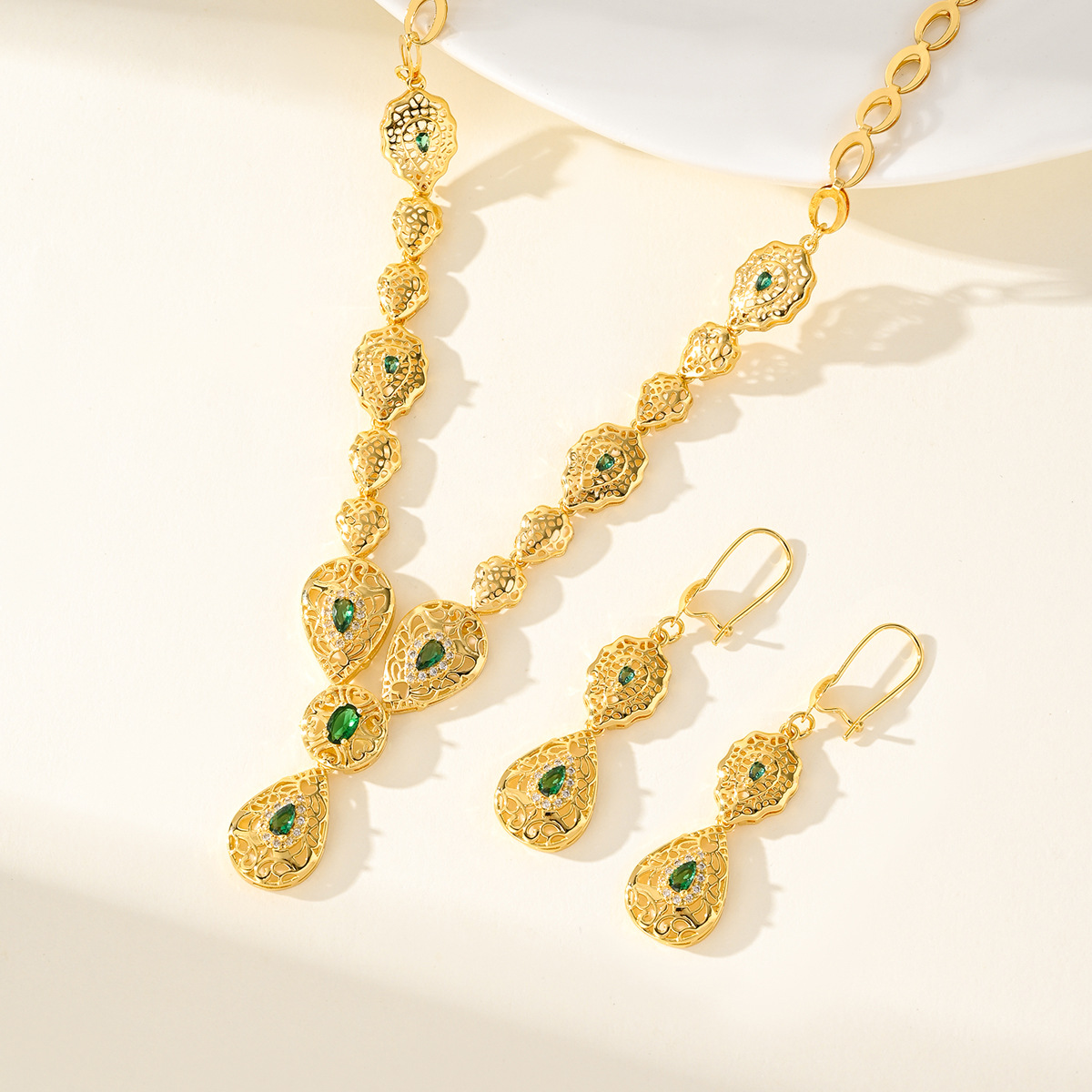 9999 Gouden Drip Set - Sierade - Women Accessories Dubai recensie en prijs