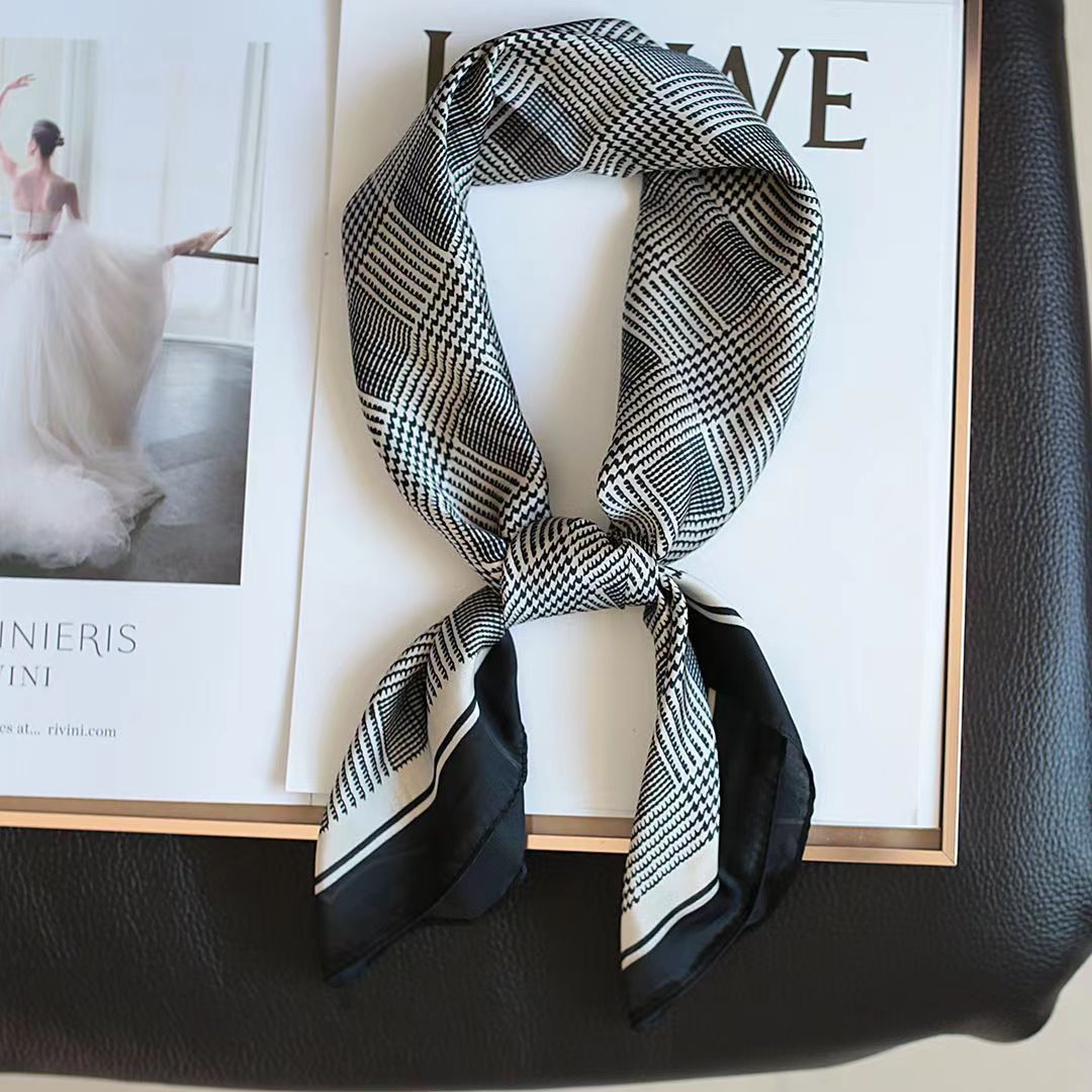 Nieuwe Mode Zebra Gedrukt Vier - Silk Scarf Square recensie en prijs